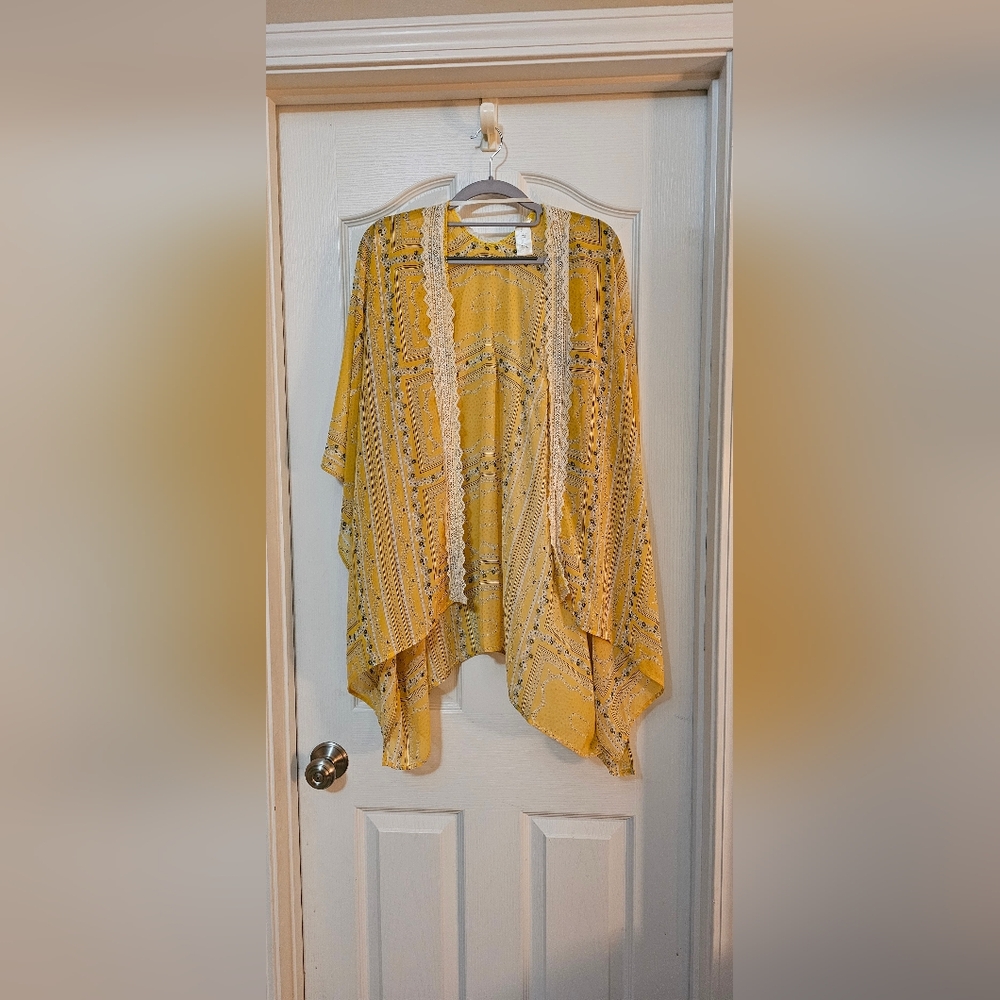 Yellow Patterned Kimono Cardigan